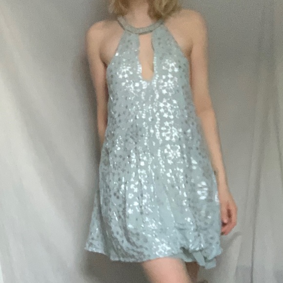 Kimchi Blue Corellia Beaded Neck Dress (UO) - Picture 11 of 15